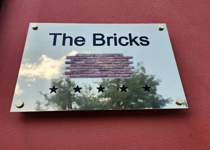 The Imperial Suite E The Bricks