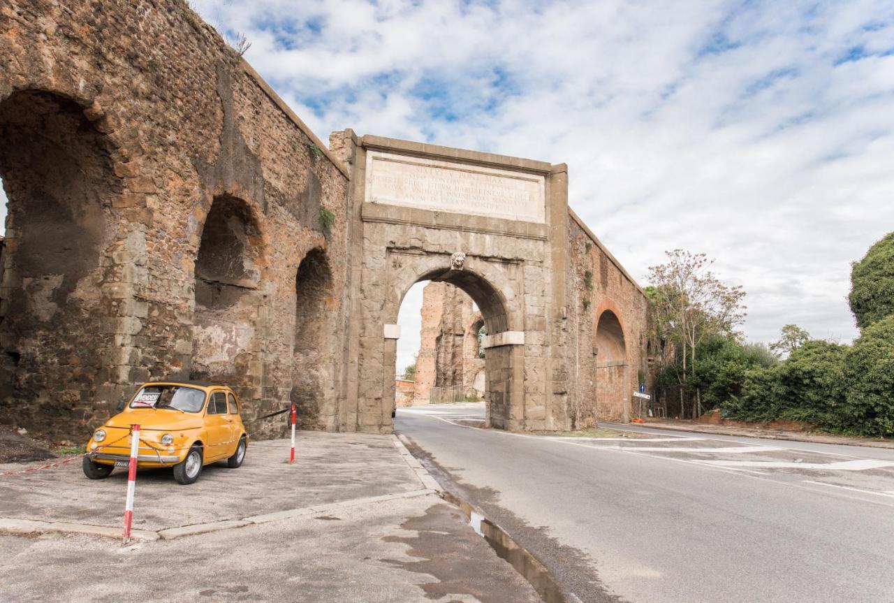 The Imperial E The Bricks * Rome